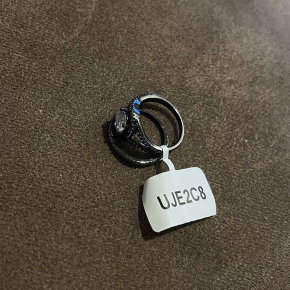 Charmed Aroma | Size 5 Ring Set - Picture 6 of 8